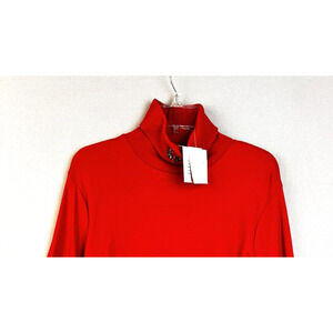 Baxter & Wells Christmas Turtleneck Women's Large Red Embroidered Wreath Layers